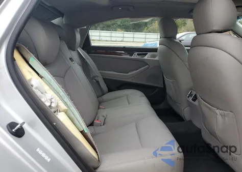 2018 Genesis G80 Base из США, поврежденный, VIN KMHGN4JE1JU239418